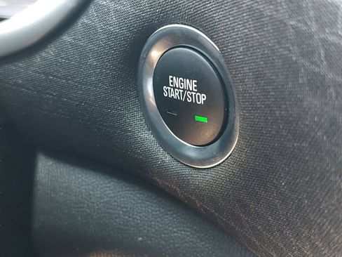 Used 2025 Chevrolet Malibu LT FWD image 19