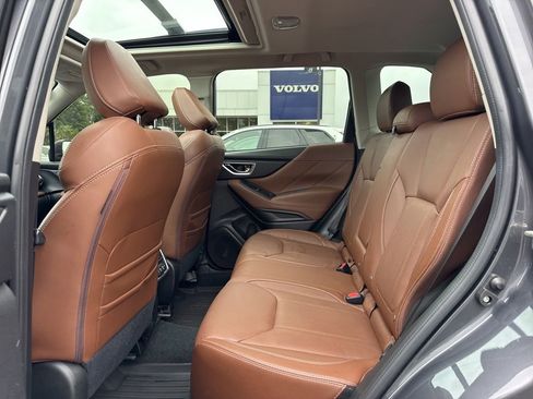 Used 2021 Subaru Forester Touring AWD/4WD image 5
