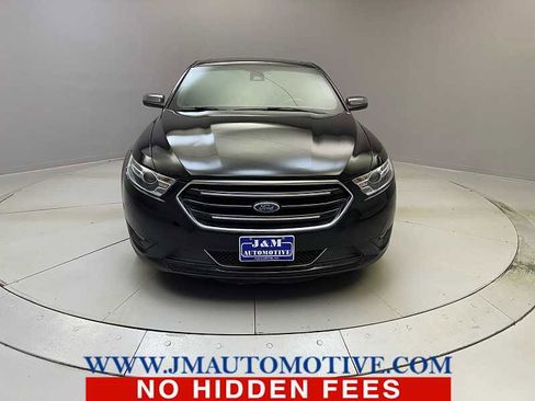 Used 2017 Ford Taurus Limited w/ Driver Assist Package image 8