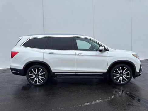 Used 2019 Honda Pilot Elite image 2