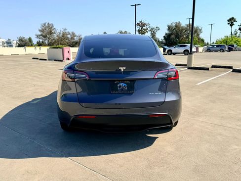 Used 2023 Tesla Model Y AWD image 7