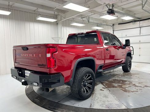 Used 2021 Chevrolet Silverado 2500 High Country w/ Z71 Off-Road Package AWD/4WD image 3