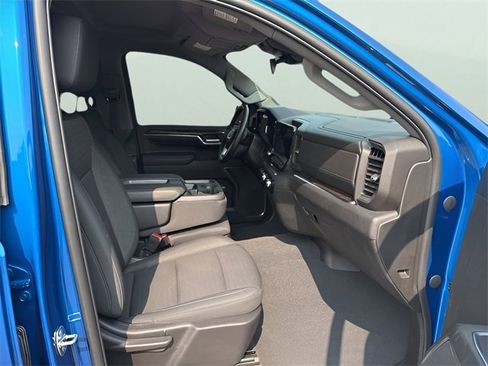 Used 2023 GMC Sierra 1500 Elevation image 11