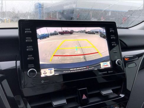 Used 2022 Toyota Camry XSE image 27