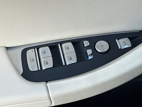 Used 2021 BMW X3 xDrive30i w/ Convenience Package image 13