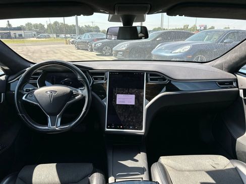Used 2017 Tesla Model S 75 image 12
