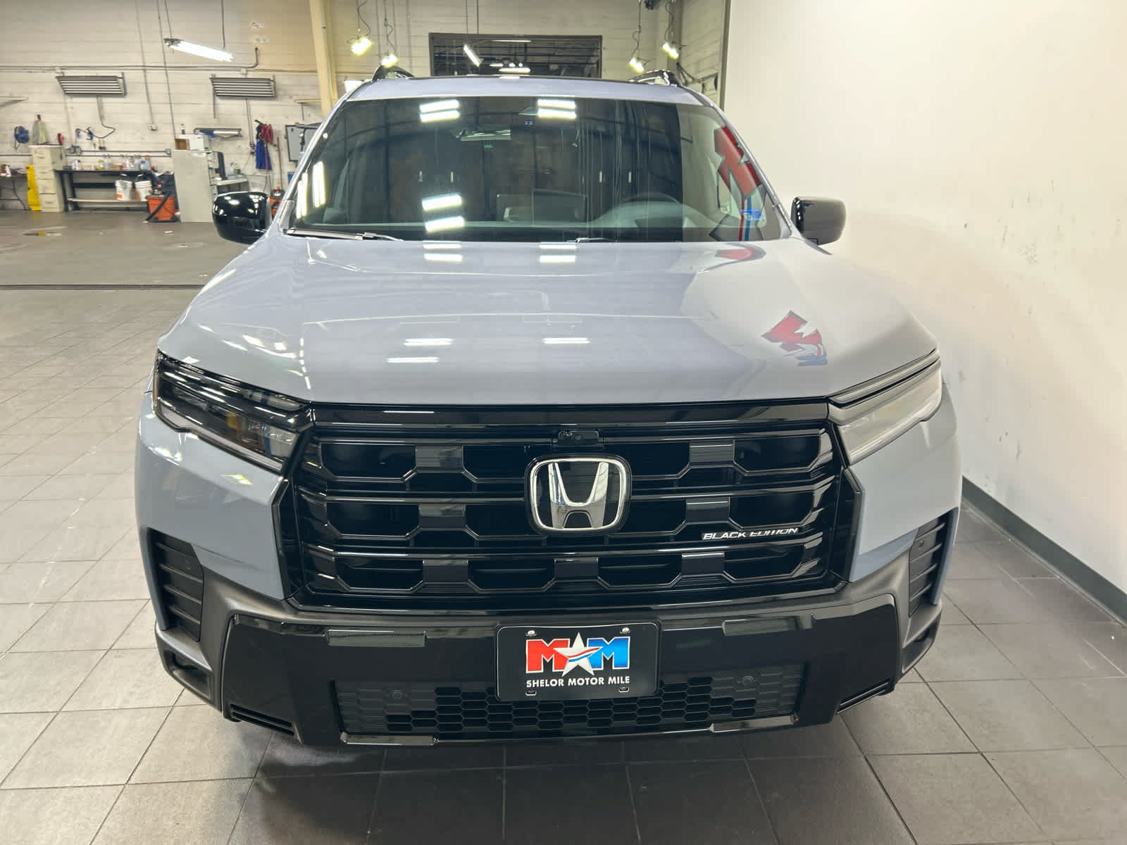 New 2026 Honda Pilot Black Edition image 3