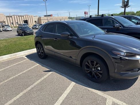Used 2025 MAZDA CX-30 AWD 2.5 S w/ Select Sport Pkg image 2