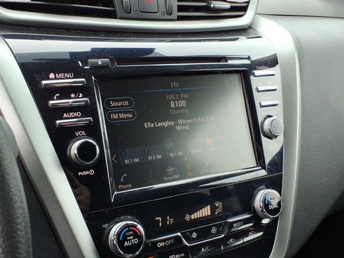 Used 2021 Nissan Murano S image 16