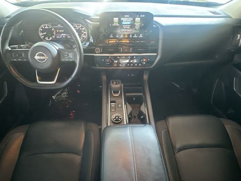 Used 2023 Nissan Pathfinder SL w/ Black Appearance Package AWD/4WD image 24