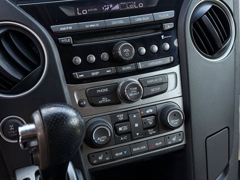 Used 2012 Honda Pilot EX-L image 16