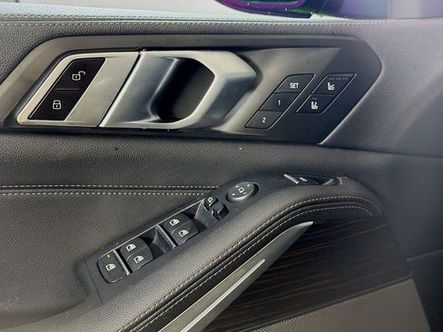 Used 2020 BMW X5 M50i w/ Executive Package AWD/4WD image 21