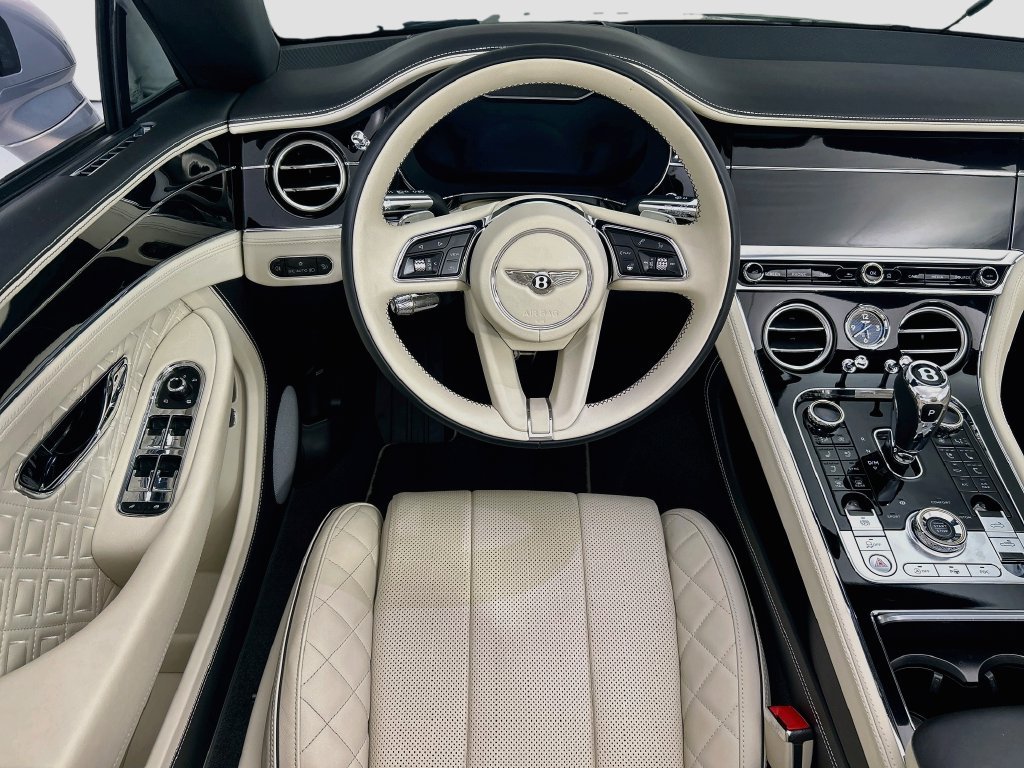 Used 2022 Bentley Continental GT AWD/4WD image 31