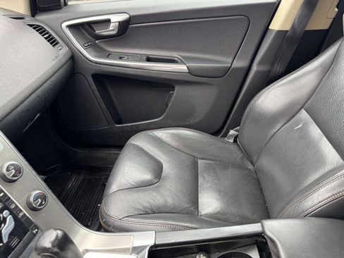 Used 2012 Volvo XC60 3.2 image 12