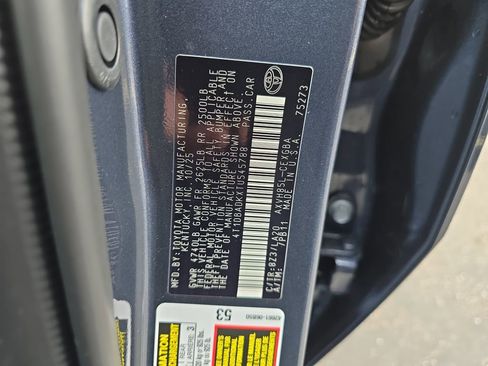 Used 2026 Toyota Camry XLE w/ Premium Plus Package image 38