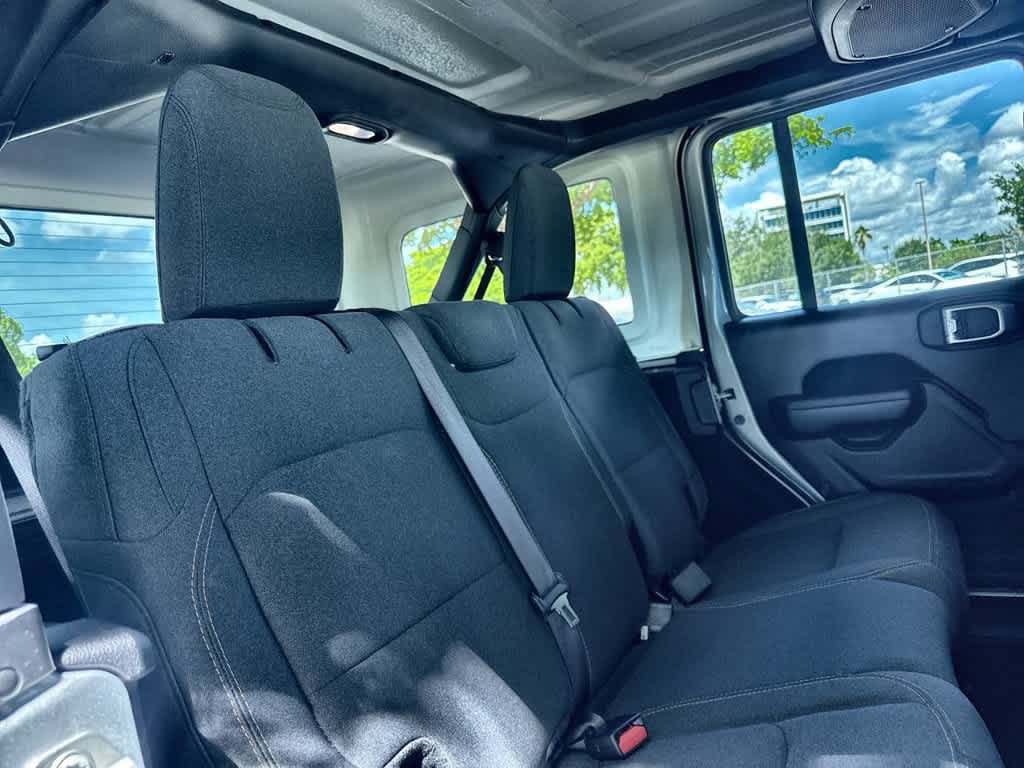 Used 2024 Jeep Wrangler Unlimited Sport AWD/4WD image 26