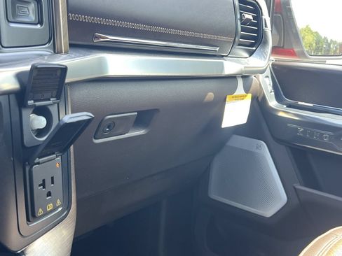New 2026 Ford F150 King Ranch w/ Equipment Group 601A High AWD/4WD image 9