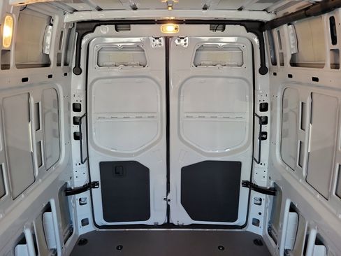 New 2025 Mercedes-Benz Sprinter 2500 image 9
