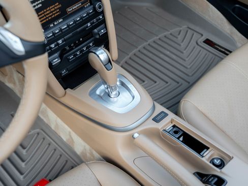 Used 2011 Porsche Boxster image 20