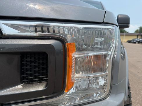 Used 2020 Ford F150 XLT w/ Equipment Group 302A Luxury AWD/4WD image 23