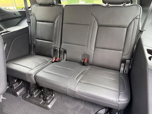 Used 2021 GMC Yukon Denali w/ Denali Premium Package AWD/4WD image 28