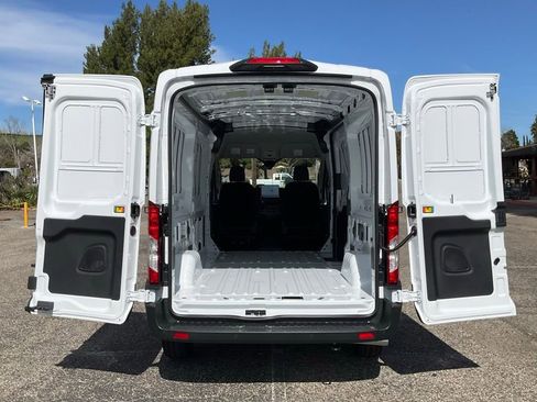 New 2026 Ford Transit 250 148 Medium Roof image 15