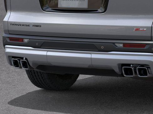 New 2026 Chevrolet Traverse Z71 w/ Driver Confidence Package image 14