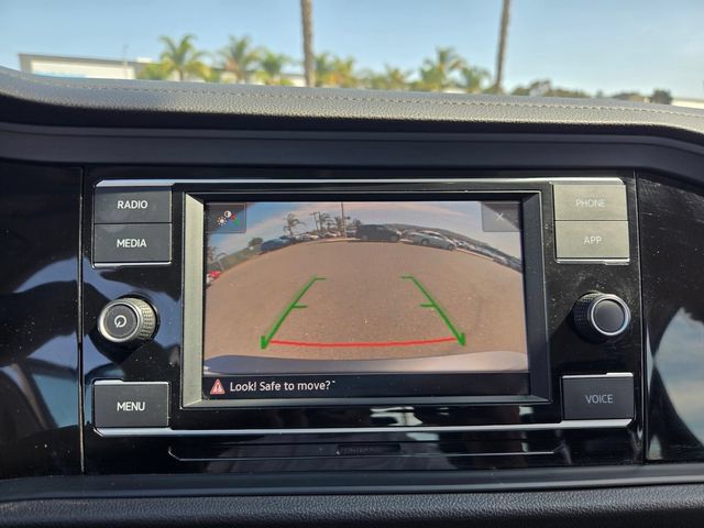 Used 2024 Volkswagen Jetta SE FWD image 10