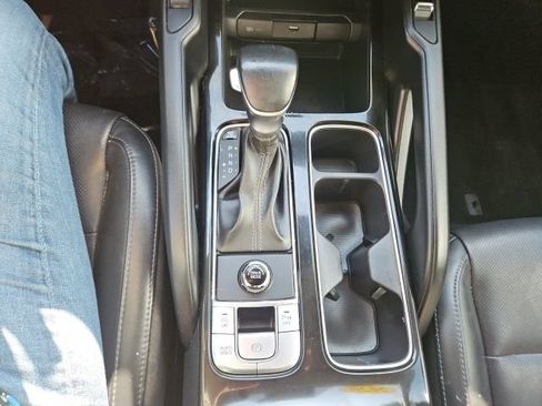 Used 2020 Kia Telluride S FWD image 29
