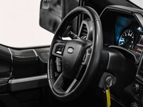 Used 2018 Ford F150 XLT w/ Equipment Group 302A Luxury AWD/4WD image 16
