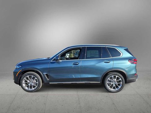 New 2026 BMW X5 xDrive40i AWD/4WD image 5