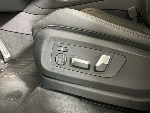 New 2026 BMW X5 xDrive40i w/ M Sport Package image 21