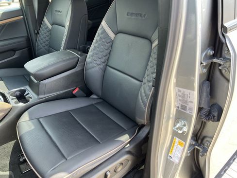 Used 2026 GMC Canyon Denali AWD/4WD image 20