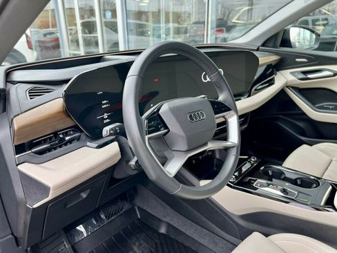 Used 2025 Audi Q6 e-tron Premium Plus w/ Premium Plus image 15