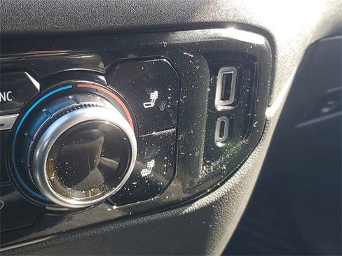 Certified 2023 GMC Sierra 1500 Elevation image 32