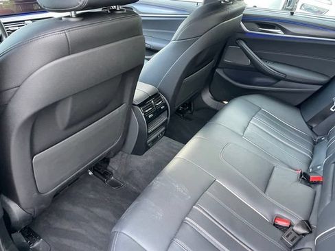 Used 2023 BMW 540i xDrive w/ Executive Package AWD/4WD image 8