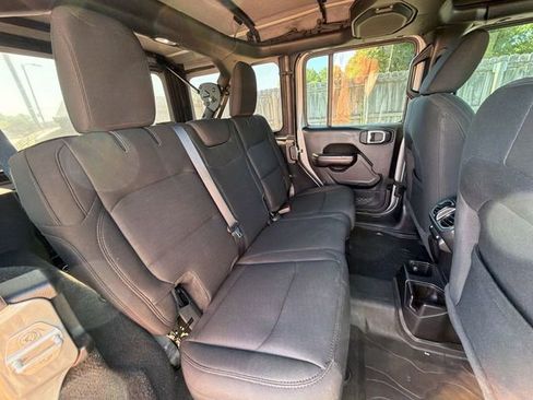 Used 2020 Jeep Wrangler Unlimited Sport S AWD/4WD image 27