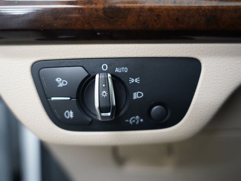 Used 2020 Audi Q5 2.0T Premium Plus image 24