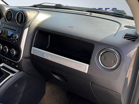 Used 2016 Jeep Compass High Altitude image 26