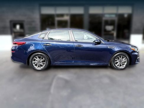 Used 2019 Kia Optima LX image 6