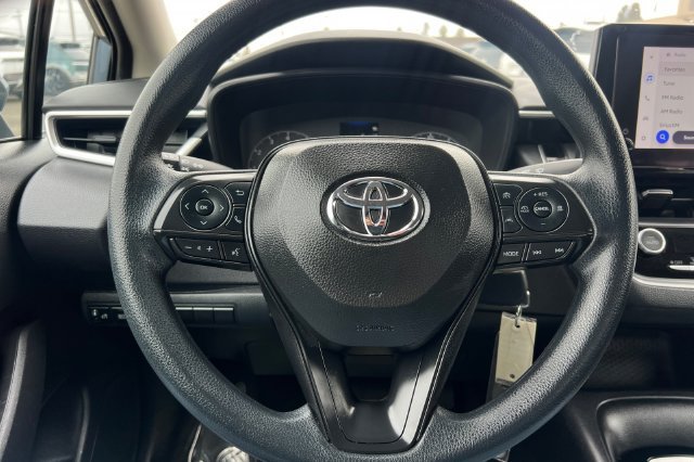 Used 2024 Toyota Corolla LE FWD image 27