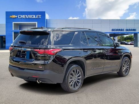 Used 2023 Chevrolet Traverse RS FWD image 4