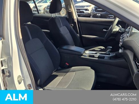 Used 2024 Nissan Sentra SV FWD image 19