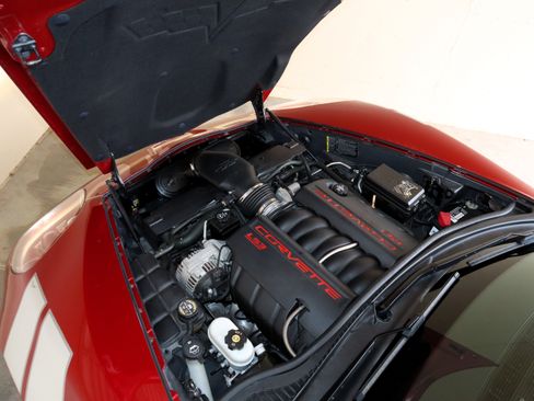 Used 2011 Chevrolet Corvette Grand Sport w/ Preferred Equipment Group RWD image 19