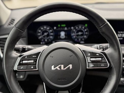 Used 2024 Kia Seltos EX image 10