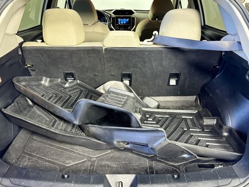 Used 2019 Subaru Impreza 2.0i Premium image 23