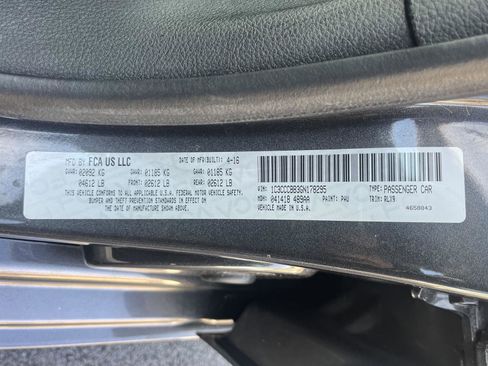 Used 2016 Chrysler 200 S w/ Comfort Group image 33