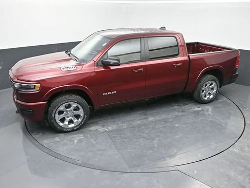 Used 2025 RAM 1500 Big Horn AWD/4WD image 32