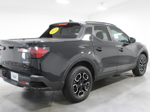 Used 2023 Hyundai Santa Cruz SEL Premium image 9