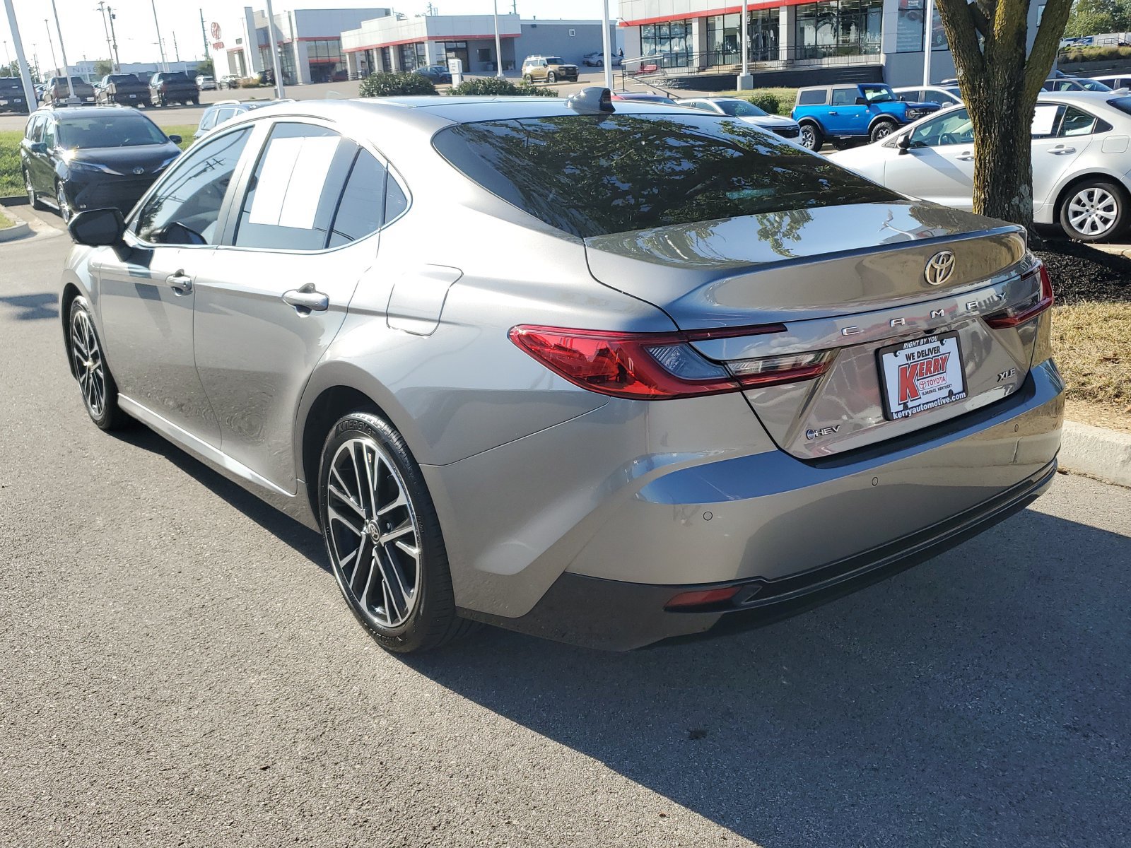 Certified 2025 Toyota Camry XLE w/ Premium Plus Package FWD image 3